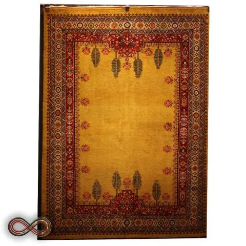 قالیچه دستبافت سه متری طرح کف ساده سرو کد 85