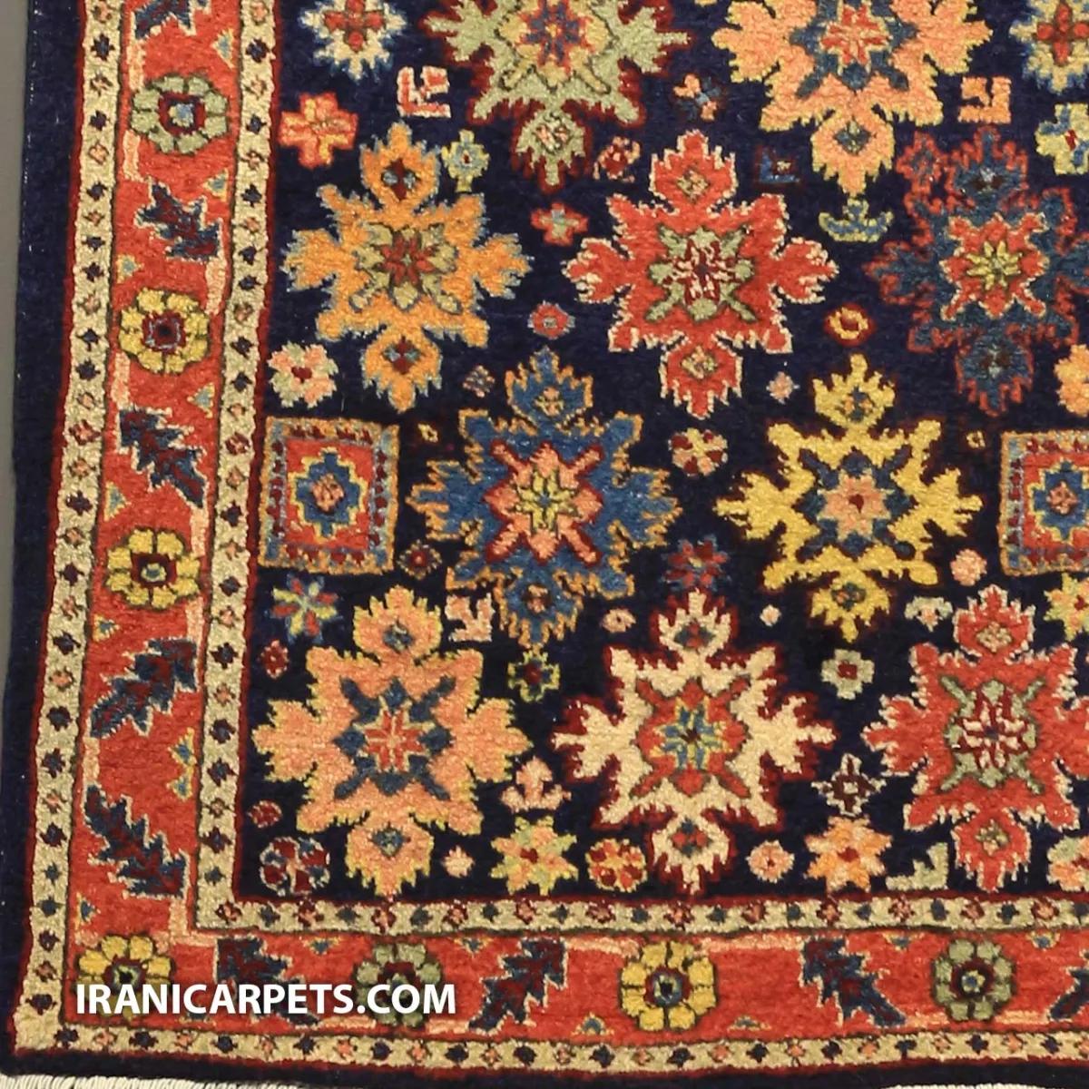 فرش دستبافت یک و نیم متری طرح ستاره کد 67 — تصویر 3