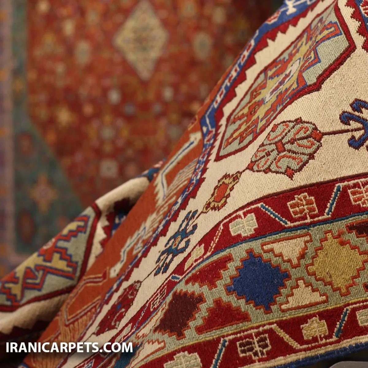 گلیم ورنی دستباف دو و نیم متری کد 76 — تصویر 4