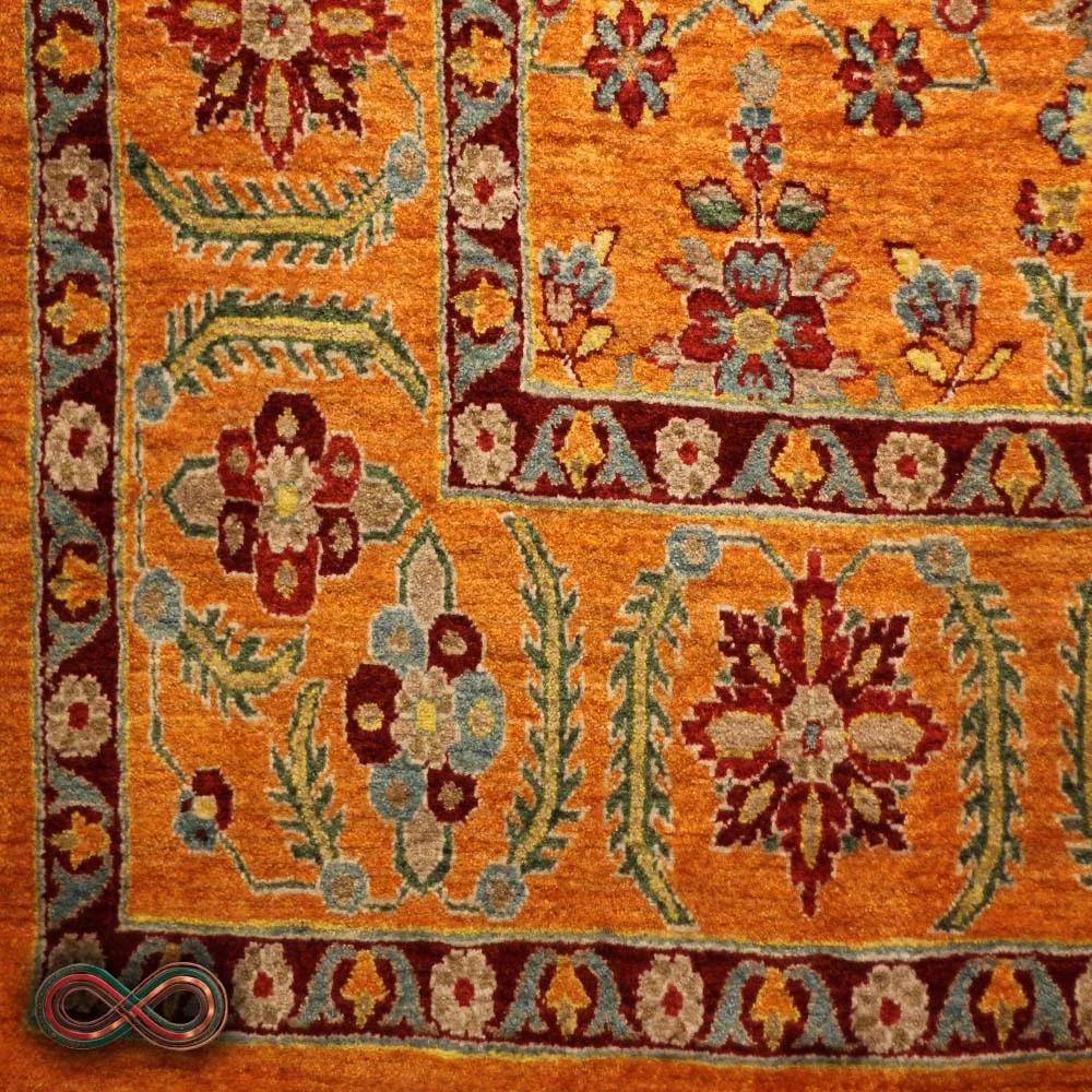 قالیچه دستبافت دو و نیم متری طرح گل کد 86 — تصویر 3